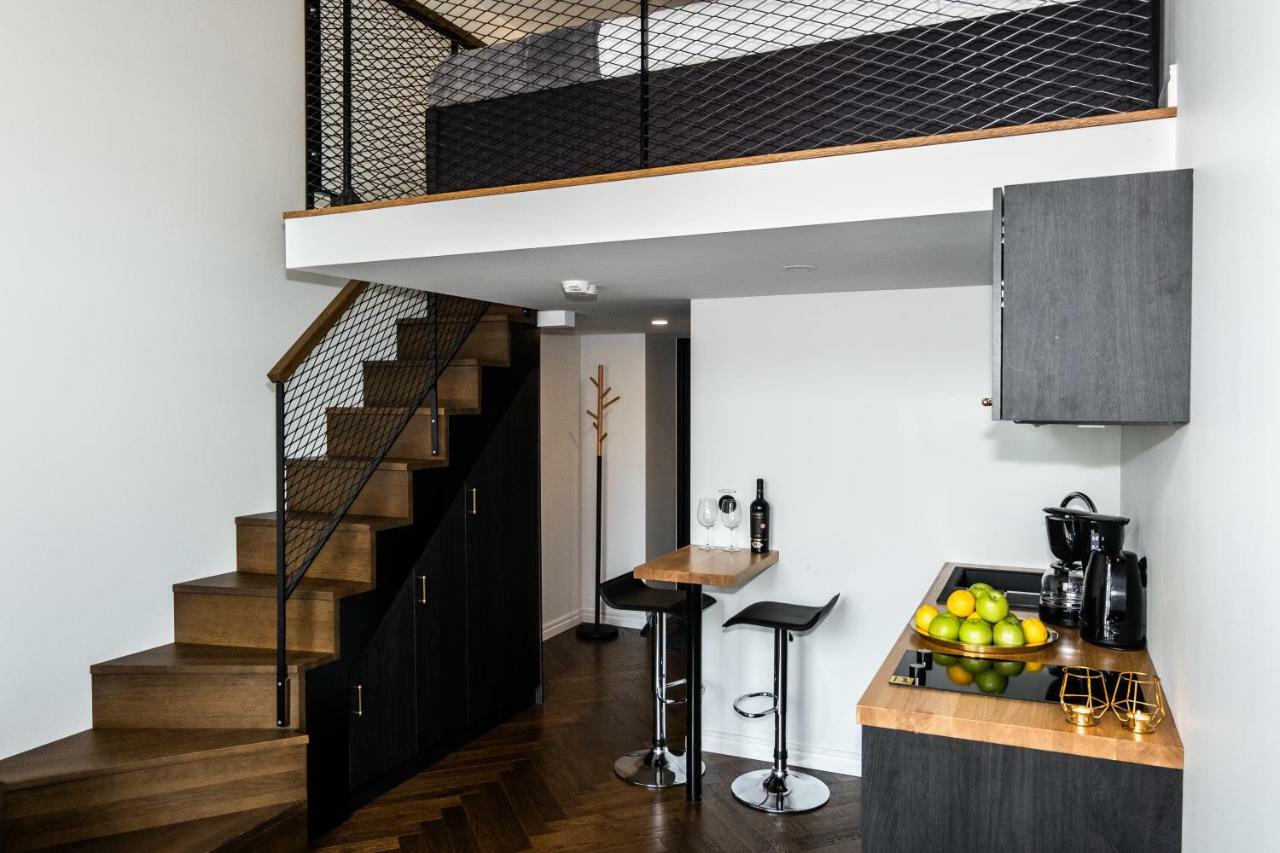 Thomas' Home - Trendy, Central & Balcony Tallinn Eksteriør billede