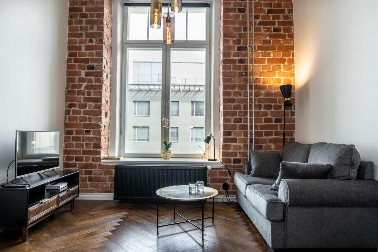 Thomas' Home - Trendy, Central & Balcony Tallinn Eksteriør billede