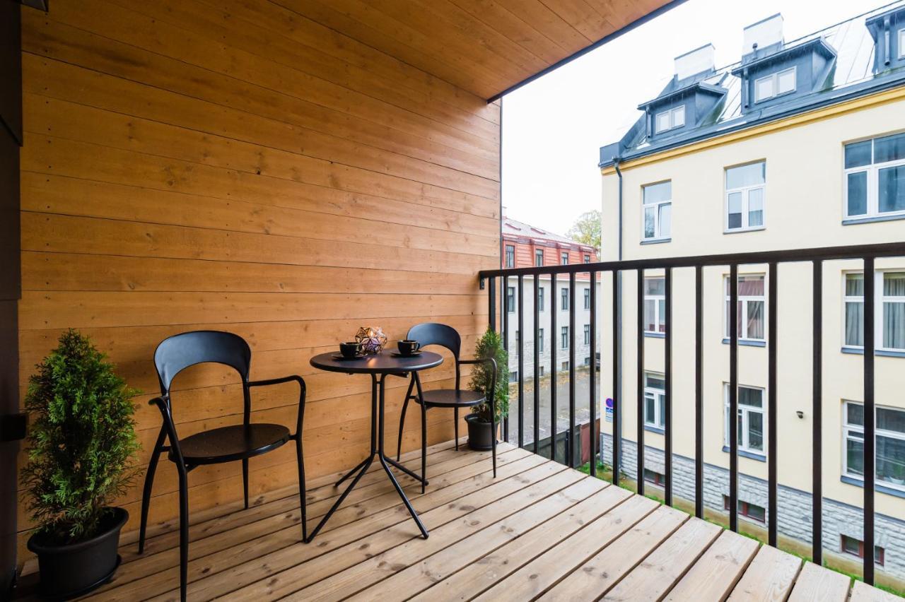 Thomas' Home - Trendy, Central & Balcony Tallinn Eksteriør billede